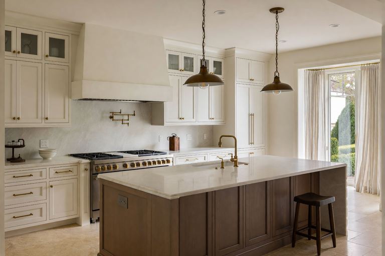 Kitchen remodel completed in Northbrook by Nailed It North Shore licensed crew